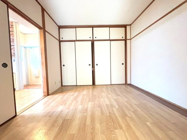 恵マンションの寝室