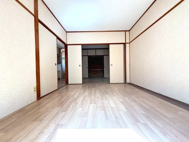 恵マンションの居間・リビング