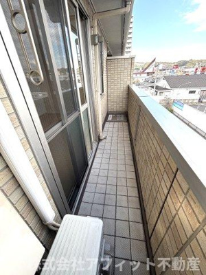 【バルコニー】 | グラシューズ深津 | 東向き