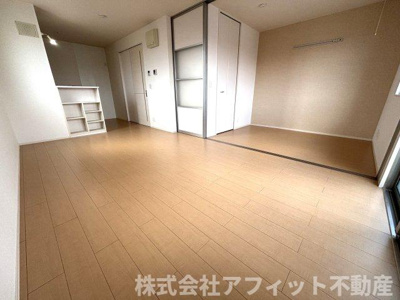 【居間・リビング】 | グラシューズ深津 | LDK13帖