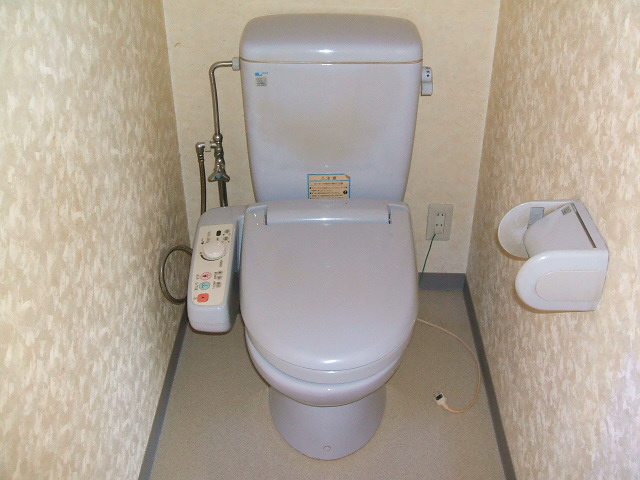 コーポアベニュー大城【キャッシュバック対象物件】のトイレ