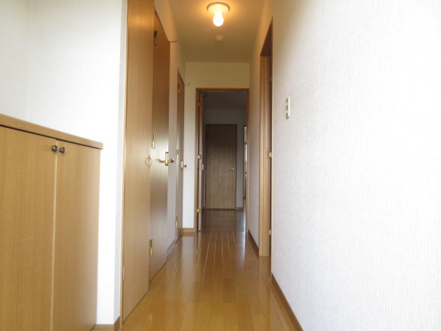 コーポアベニュー大城【キャッシュバック対象物件】の玄関