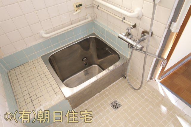 竹内アパートの浴室
