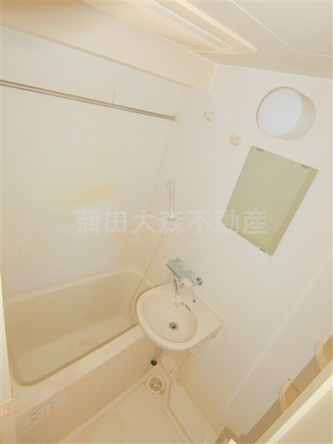 エル・ドゥーチェ蒲田の浴室|浴室乾燥機付きのバスルーム　お風呂　