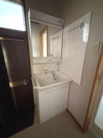 【独立洗面台】