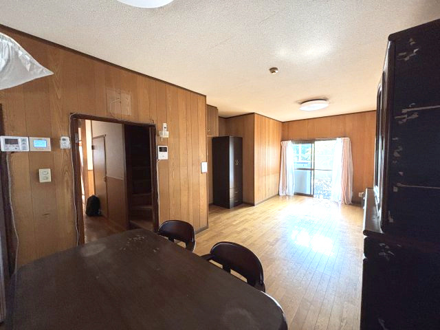 【居間・リビング】