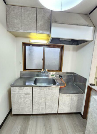 熊本市中央区妙体寺町の賃貸マンションのキッチン