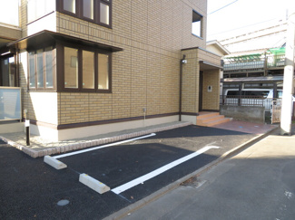 【駐車場】