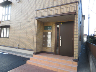 【エントランス】