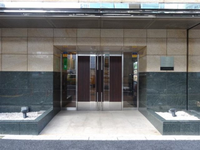 ガリシアヒルズ六本木のエントランス|ガリシアヒルズ六本木