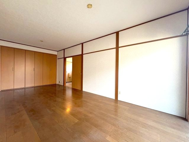 恵マンションの居間・リビング