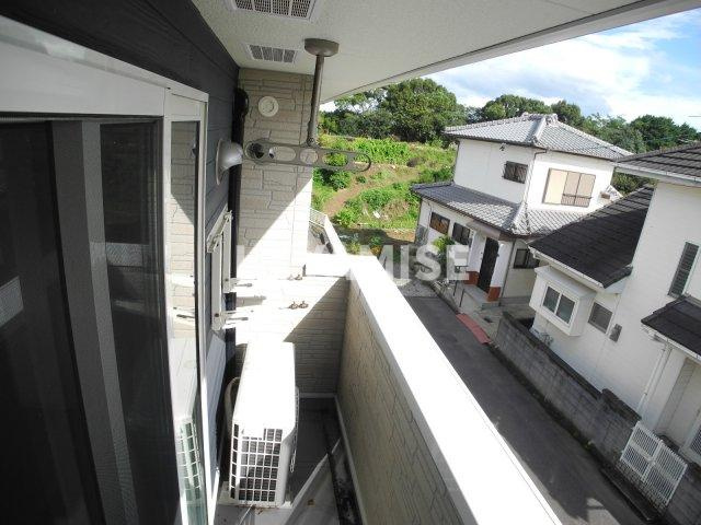 ソレイユのバルコニー|※同物件反転タイプの写真でございます※現況を優先します※