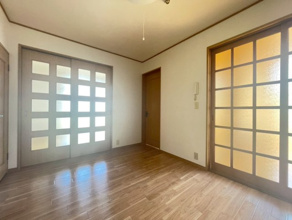 【居間・リビング】