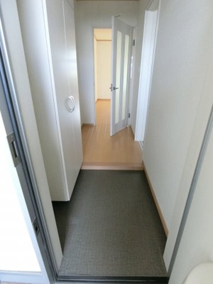 【玄関】 | クロトリハイツ