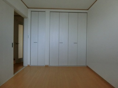 【寝室】 | クロトリハイツ