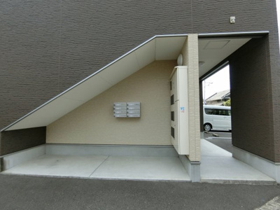 【エントランス】 | クロトリハイツ