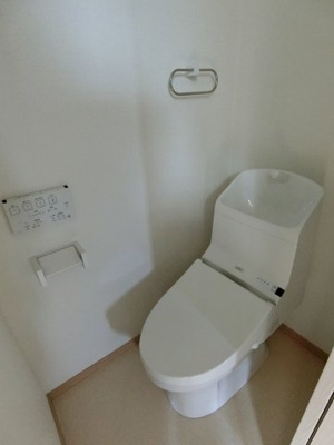 【トイレ】 | クロトリハイツ