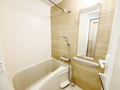 【内装】 | プレール・ドゥーク板橋本町Ⅲ | 内装は落ち着いています