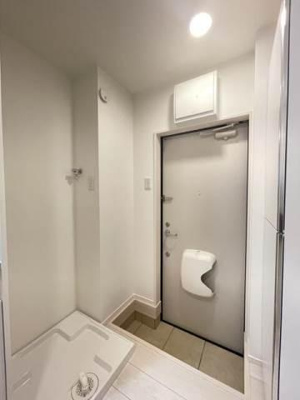 【玄関】 | バーミープレイス西新宿 |  