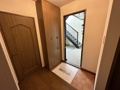 【玄関】 | フレマリール塩澤