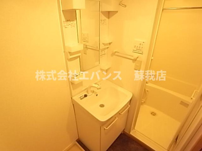 【洗面所】 | セモア中山 | コンパクトで使いやすい洗面所