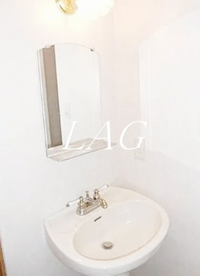 【洗面所】 | エンゼルガーデン | 独立洗面台です。