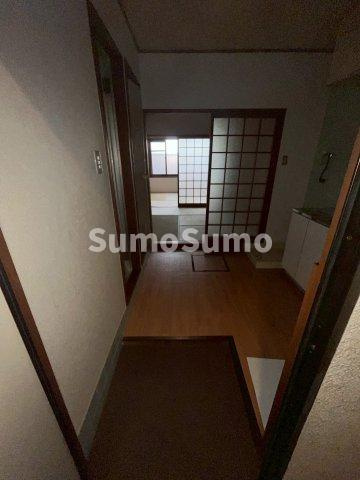 サンエイ第一ビルの玄関