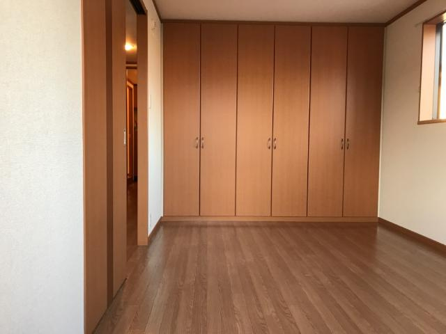 アリスハウスの内装|洋室