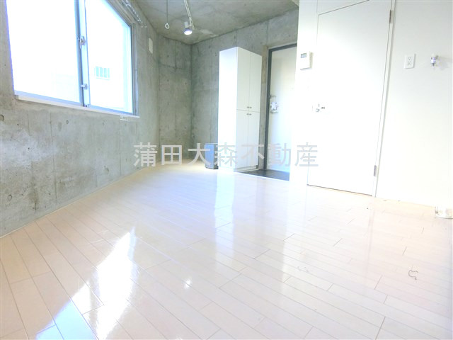 ラビットハウス西蒲田@仲介手数料無料の居間・リビング|洋室