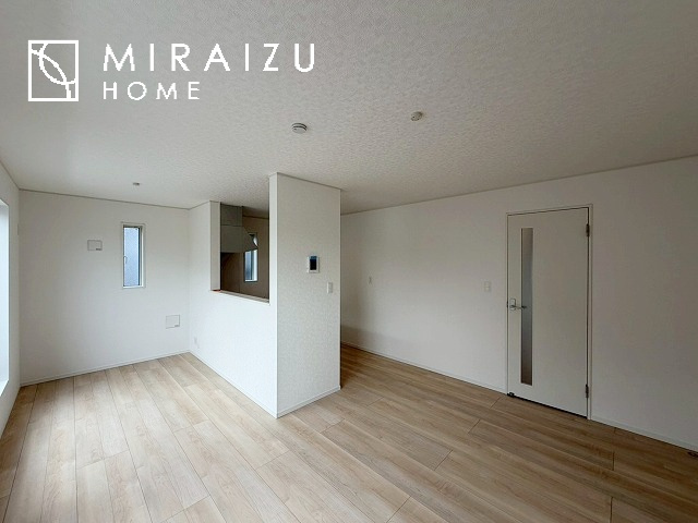 【外観】 | 平日・休日問わず、いつでもご見学が出来ます♪実際に見て、触れて感じる安心のお住まい探しを体験して下さい♪