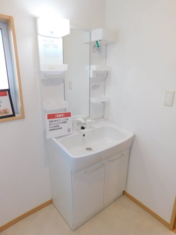 津島市江東町３丁目の中古一戸建の独立洗面台|◇独立洗面台◇　