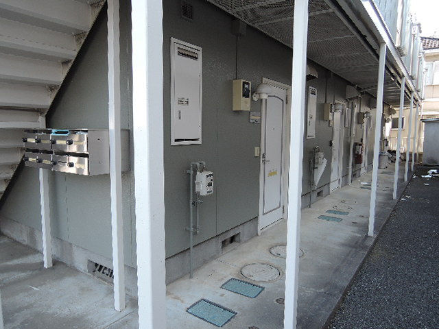 ハウスあすなろのエントランス