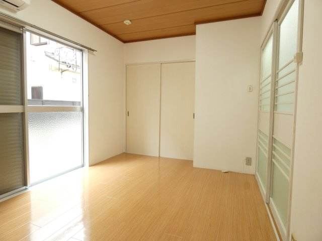 【居間・リビング】 | サニーハイム | 別部屋・参考写真