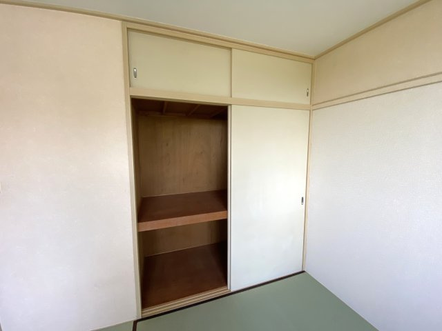 エメラルド蓮沼Cの収納