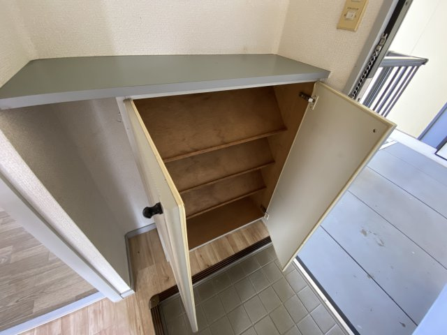 エメラルド蓮沼Cの収納