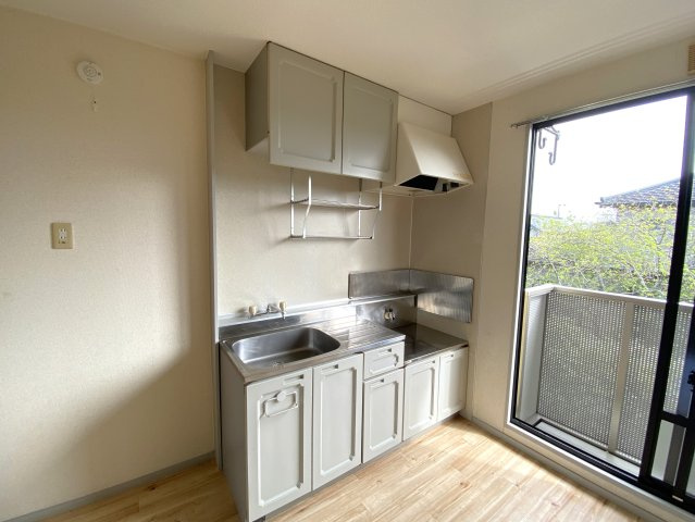 エメラルド蓮沼Cのキッチン