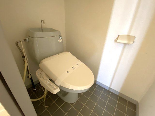 エメラルド蓮沼Cのトイレ