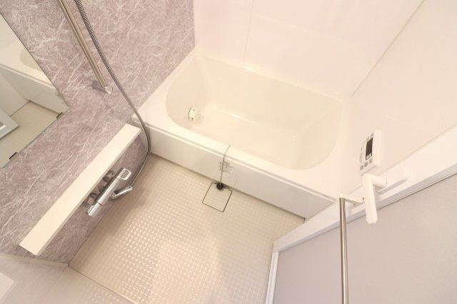 サニティ関目の浴室