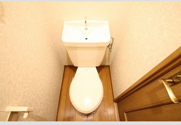 DUPLEX 国王6のトイレ