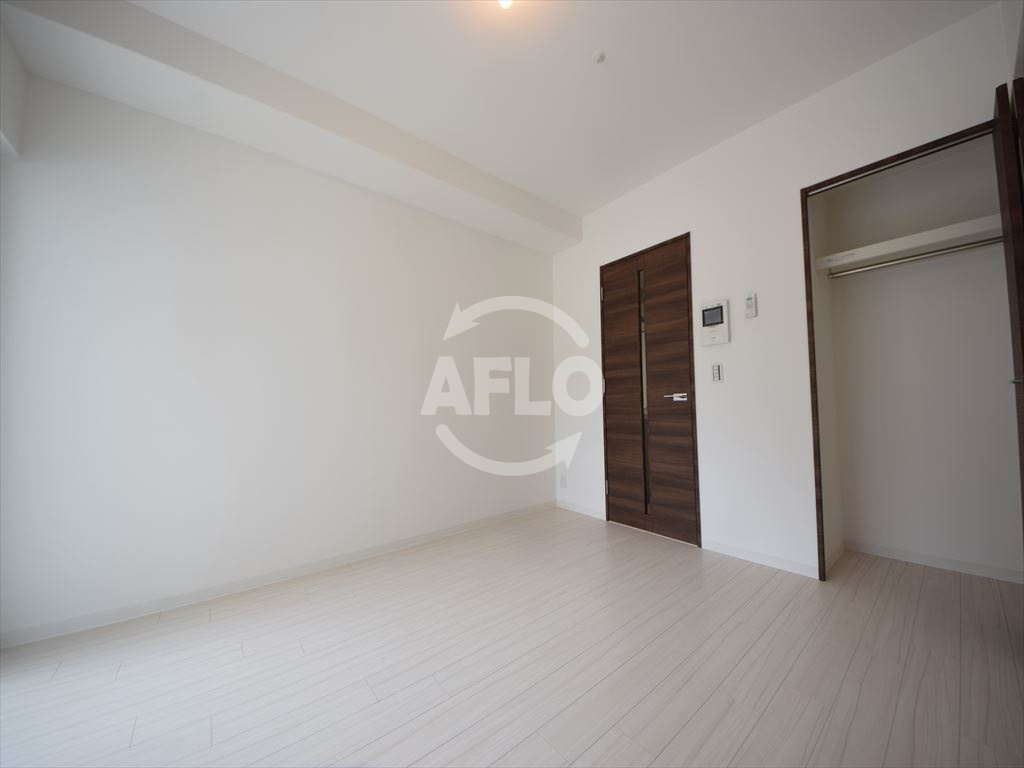 ミラージュパレス上本町の居間・リビング|ミラージュパレス上本町　洋室