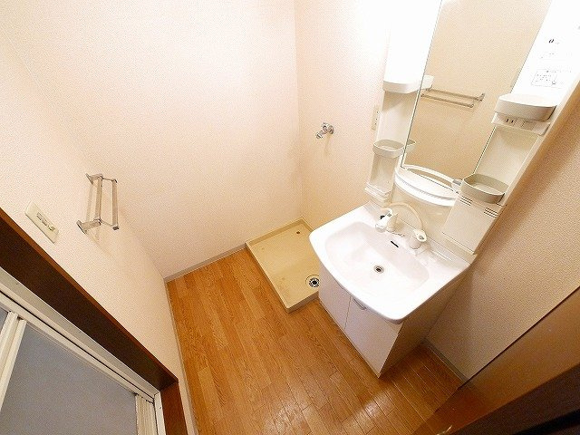 サンシャイン高円の洗面所|洗面所です