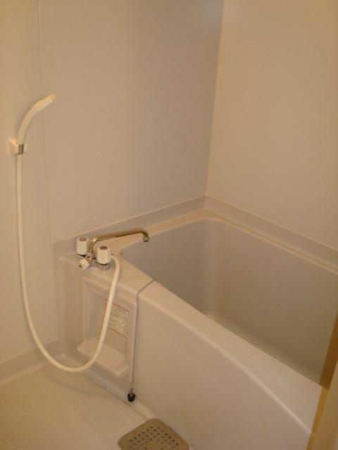 ソレジオ稲熊の浴室|風呂