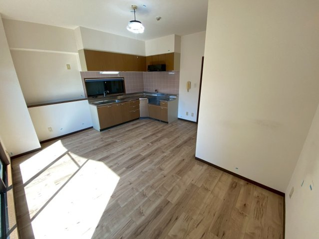 ビエント六甲2の居間・リビング