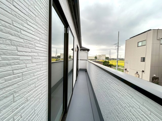新築戸建　岩倉市曽野町4期　全3区画分譲のバルコニー|バルコニーは南向きで洗濯物もよく乾きます！