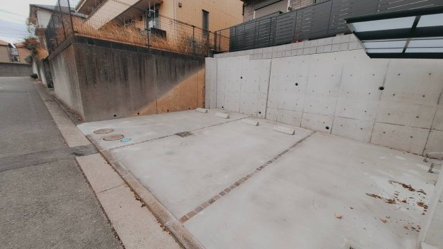 Ｌｕｃｅの駐車場