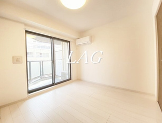 【居間・リビング】 | プリズム１４番館 | 洋室のお部屋です。