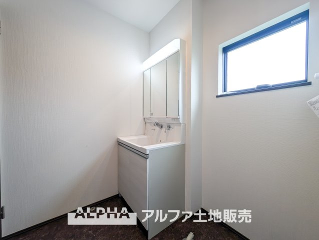 ~あきる野草花~Brand-New Homeのランドリースペース