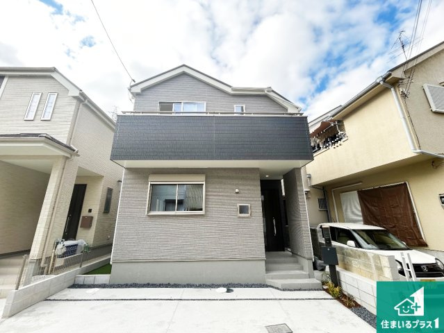 伊丹市池尻　第2期　新築一戸建ての外観|安心の10年保証！外観を美しく保ち、雨水で汚れを落とします！気になることがありましたら、お気軽にお問い合わせください！