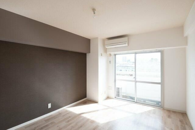 トップ尾久駅前の居間・リビング