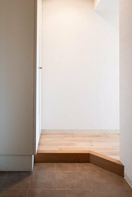 トップ尾久駅前の玄関